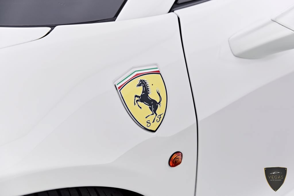 Used 2014 Ferrari 458 Spider RWD image 31