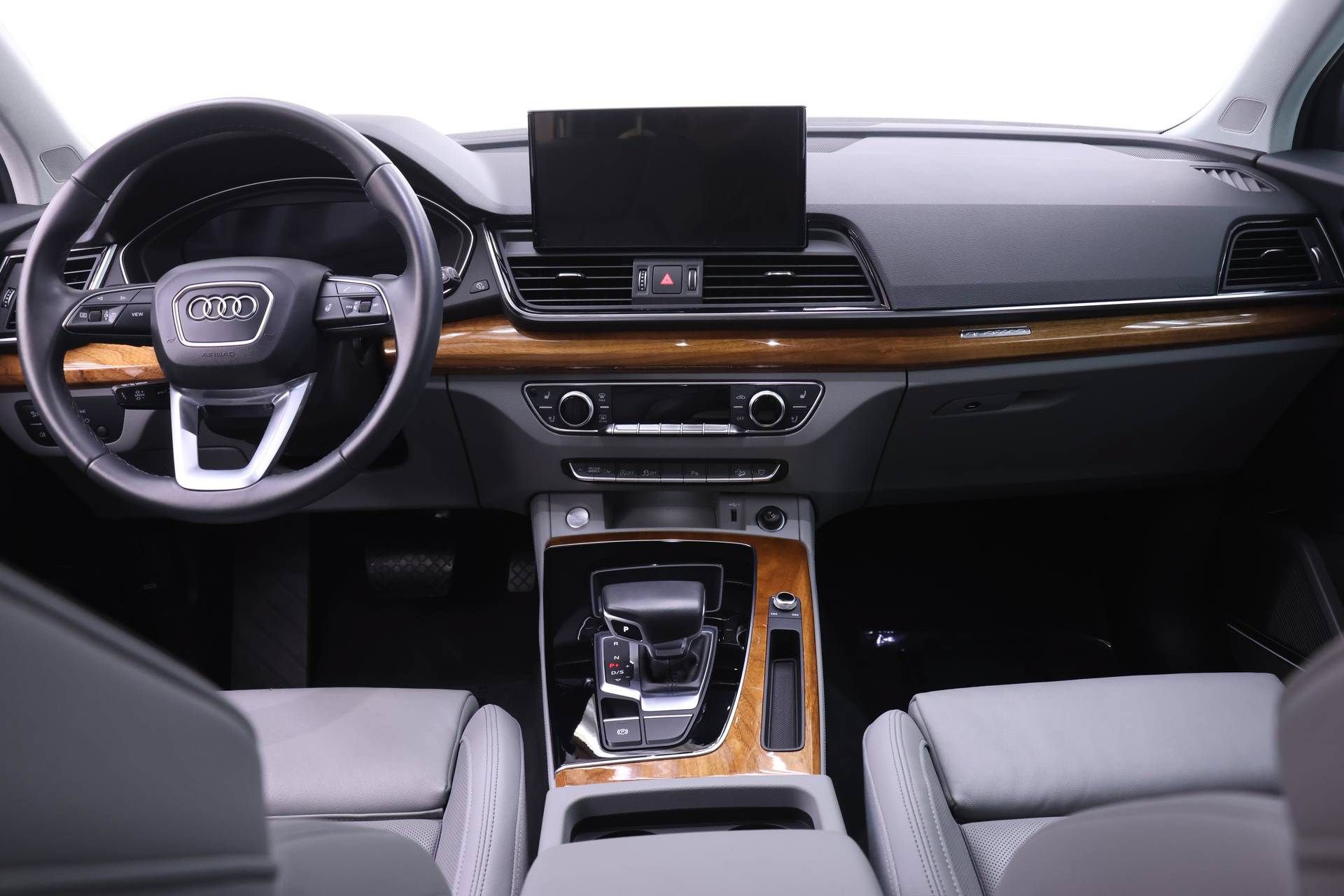 Certified 2023 Audi Q5 2.0T Premium Plus w/ Premium Plus Package AWD/4WD image 8