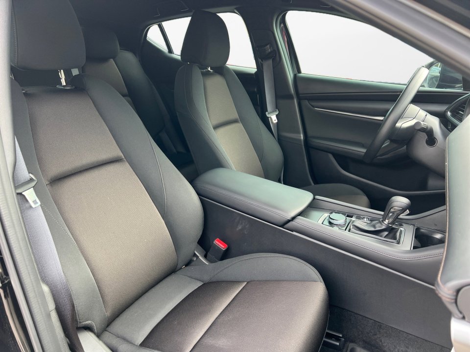 Certified 2025 MAZDA MAZDA3 s image 9