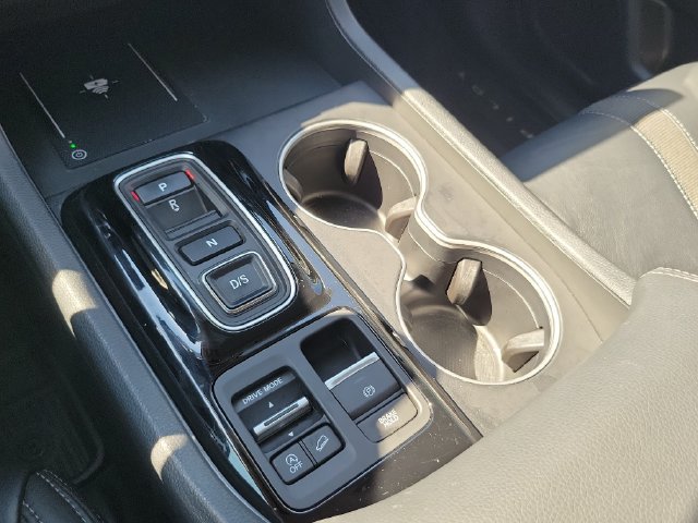 Certified 2025 Honda Pilot Touring image 25
