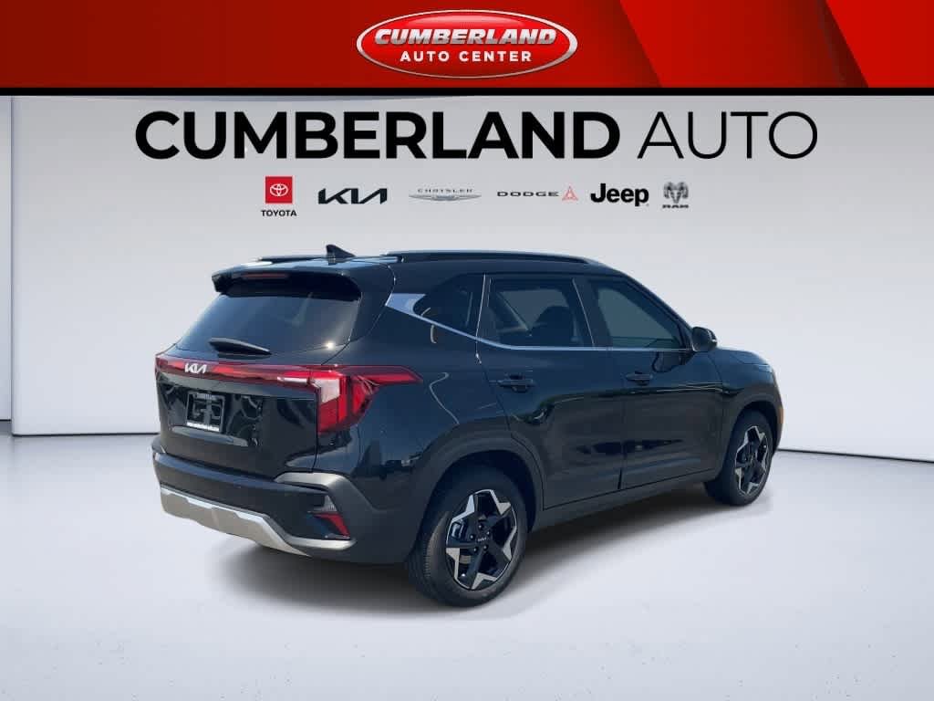 Used 2026 Kia Seltos EX FWD image 8