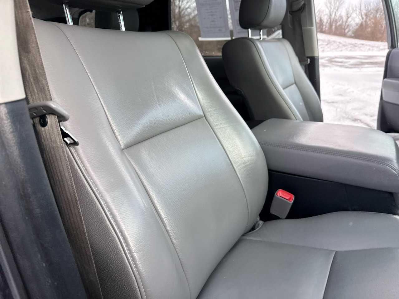 Used 2012 Toyota Sequoia Limited image 34