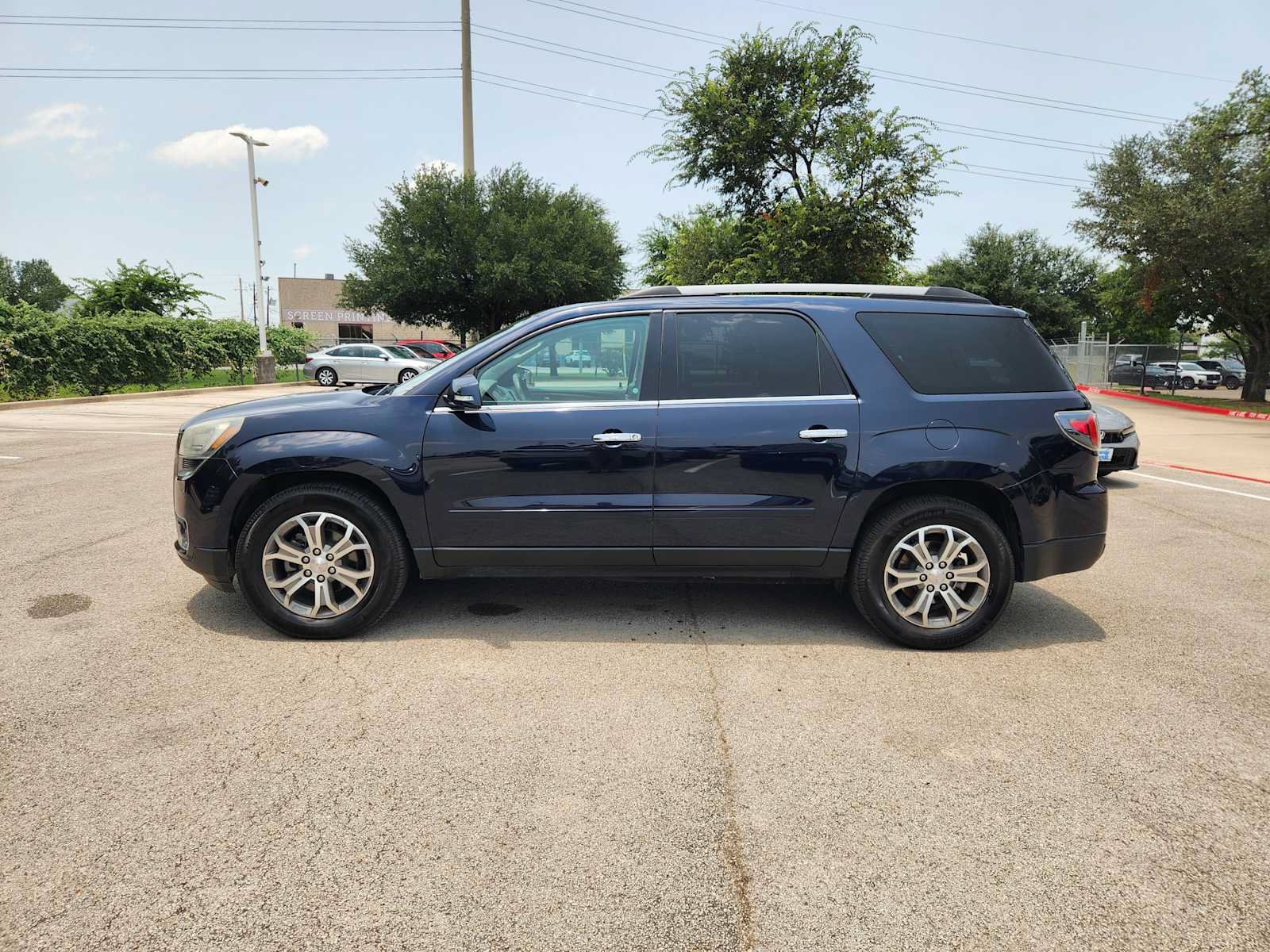 Used 2016 GMC Acadia SLT w/ Open Road Package FWD image 4