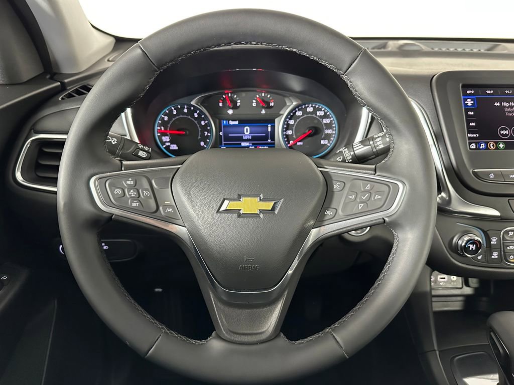 Used 2023 Chevrolet Equinox LT FWD image 11