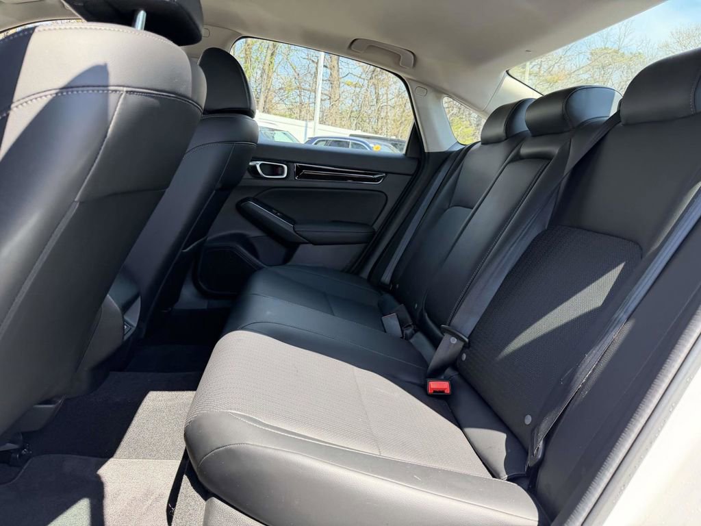Used 2022 Honda Civic Touring image 20