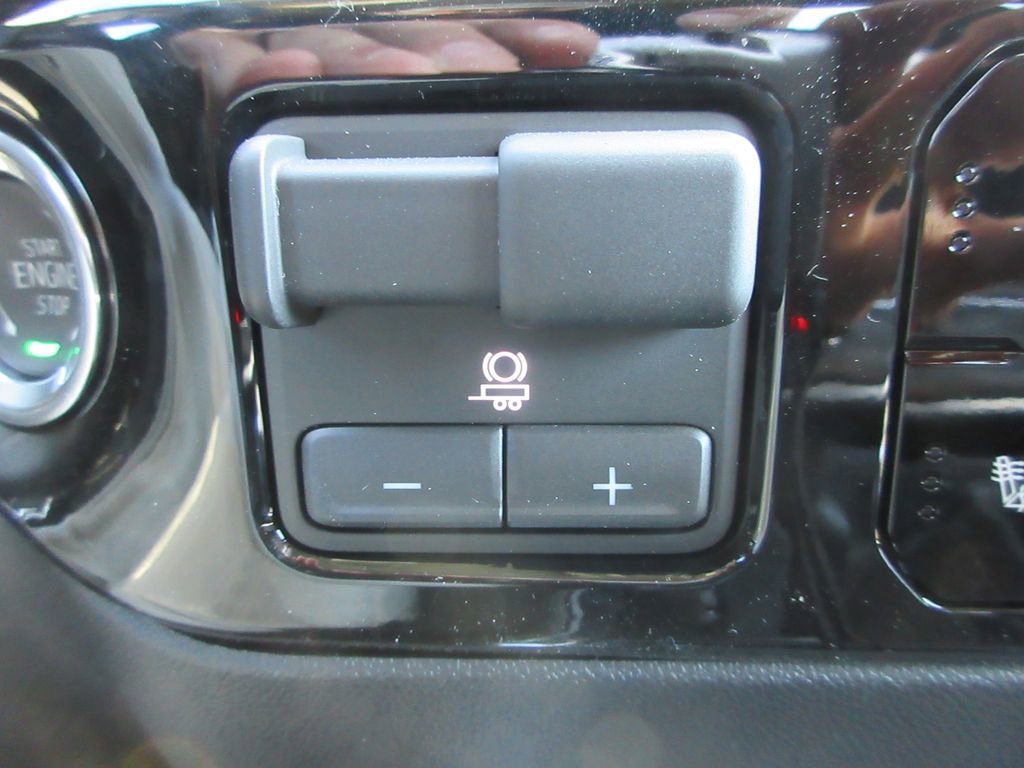 New 2026 GMC Sierra 1500 Elevation image 19