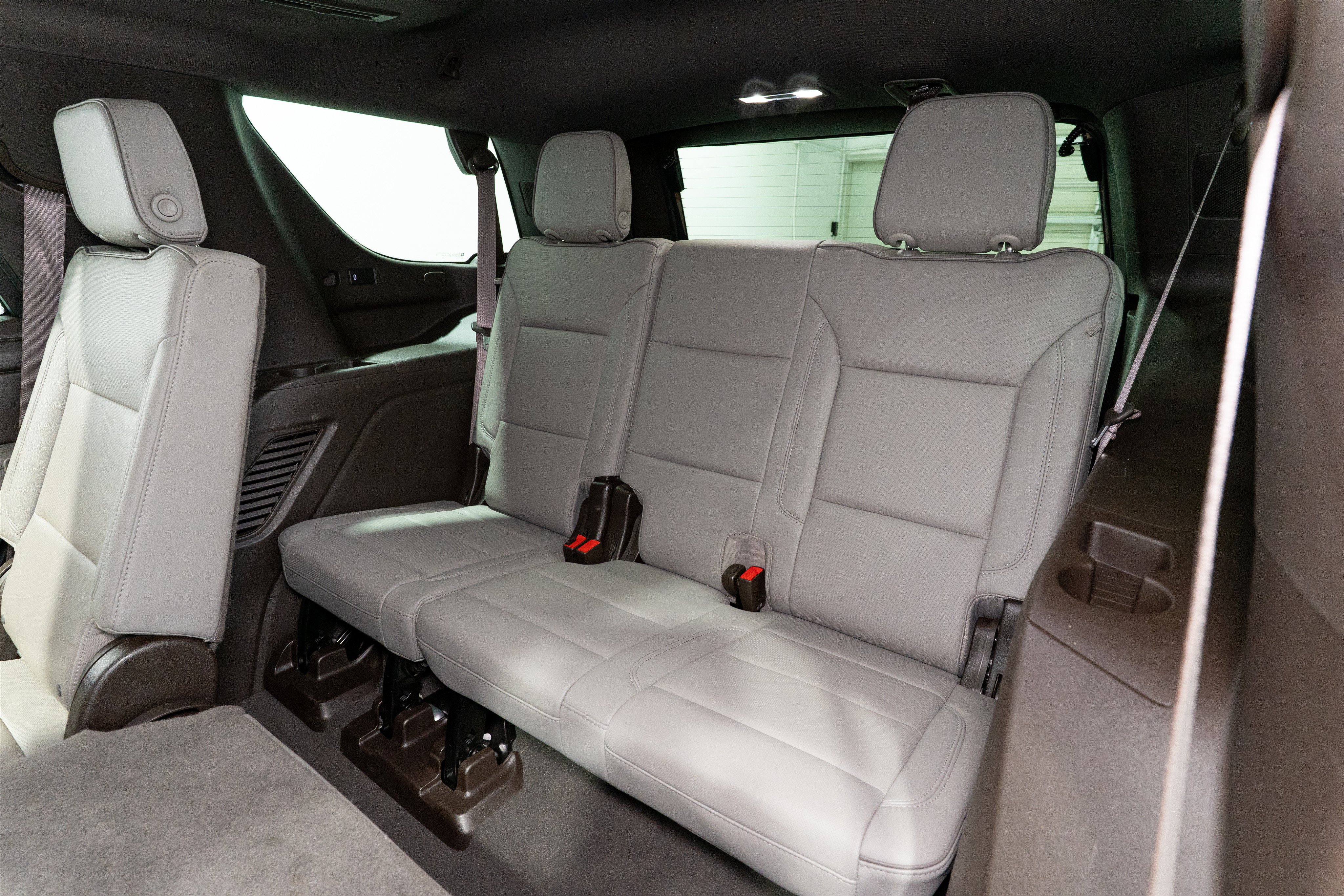 Used 2022 GMC Yukon SLT w/ SLT Premium Package AWD/4WD image 33