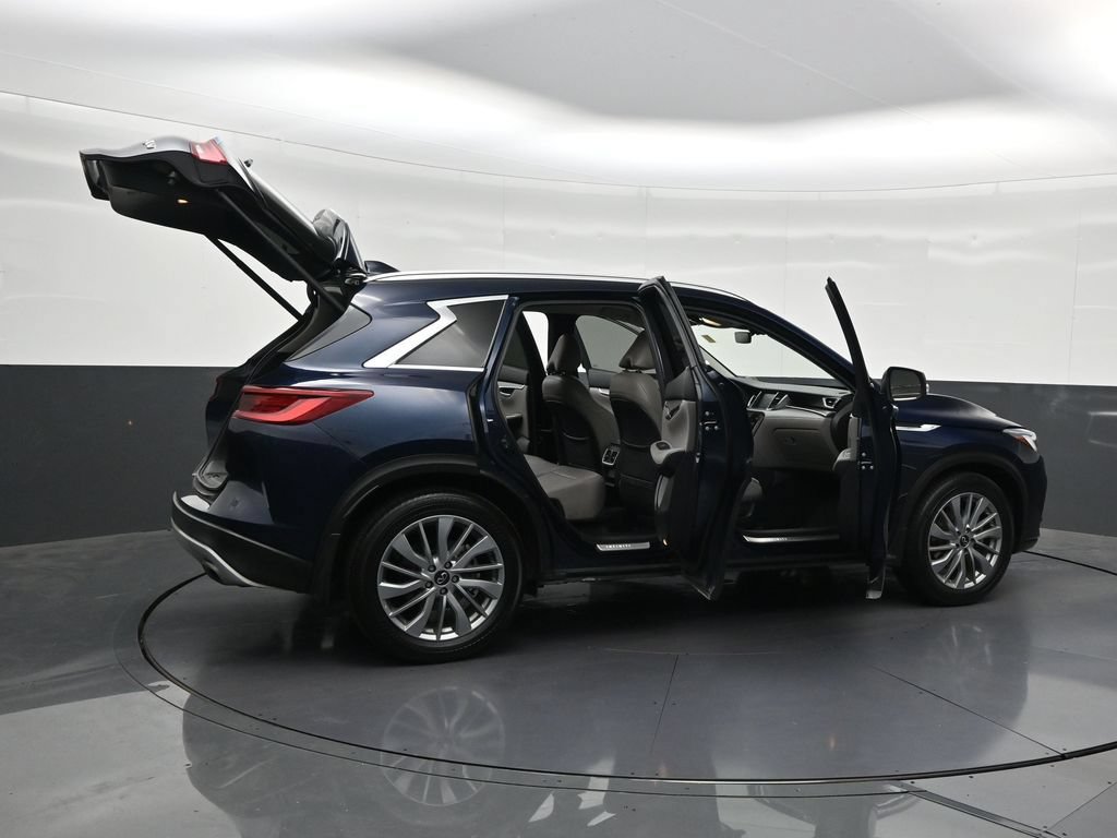 Used 2023 INFINITI QX50 Luxe FWD image 34
