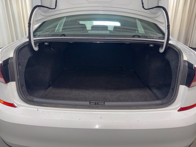 Used 2020 Volkswagen Passat 2.0T R-Line FWD image 35