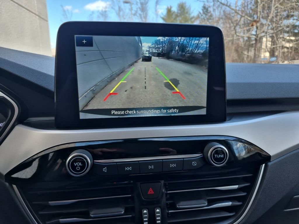 Used 2020 Ford Escape SE image 27