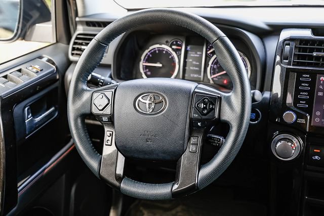 Used 2020 Toyota 4Runner TRD Off-Road Premium w/ Moonroof Package AWD/4WD image 16