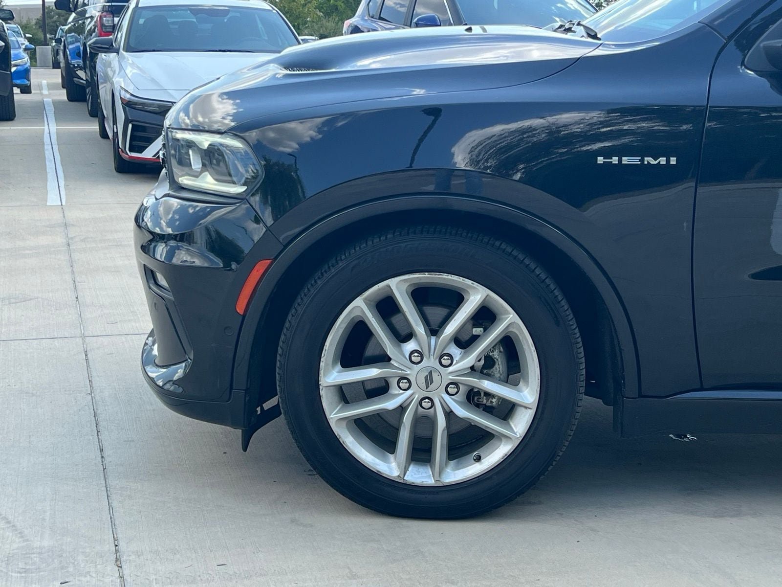 Used 2023 Dodge Durango R/T AWD/4WD image 8