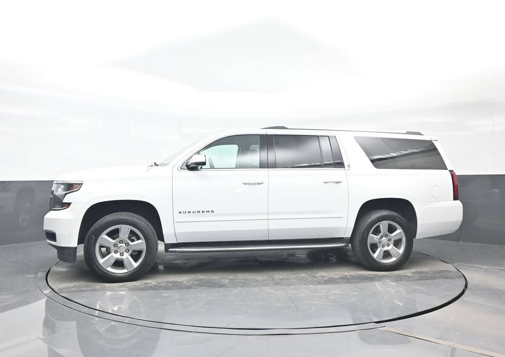 Used 2018 Chevrolet Suburban Premier RWD image 3