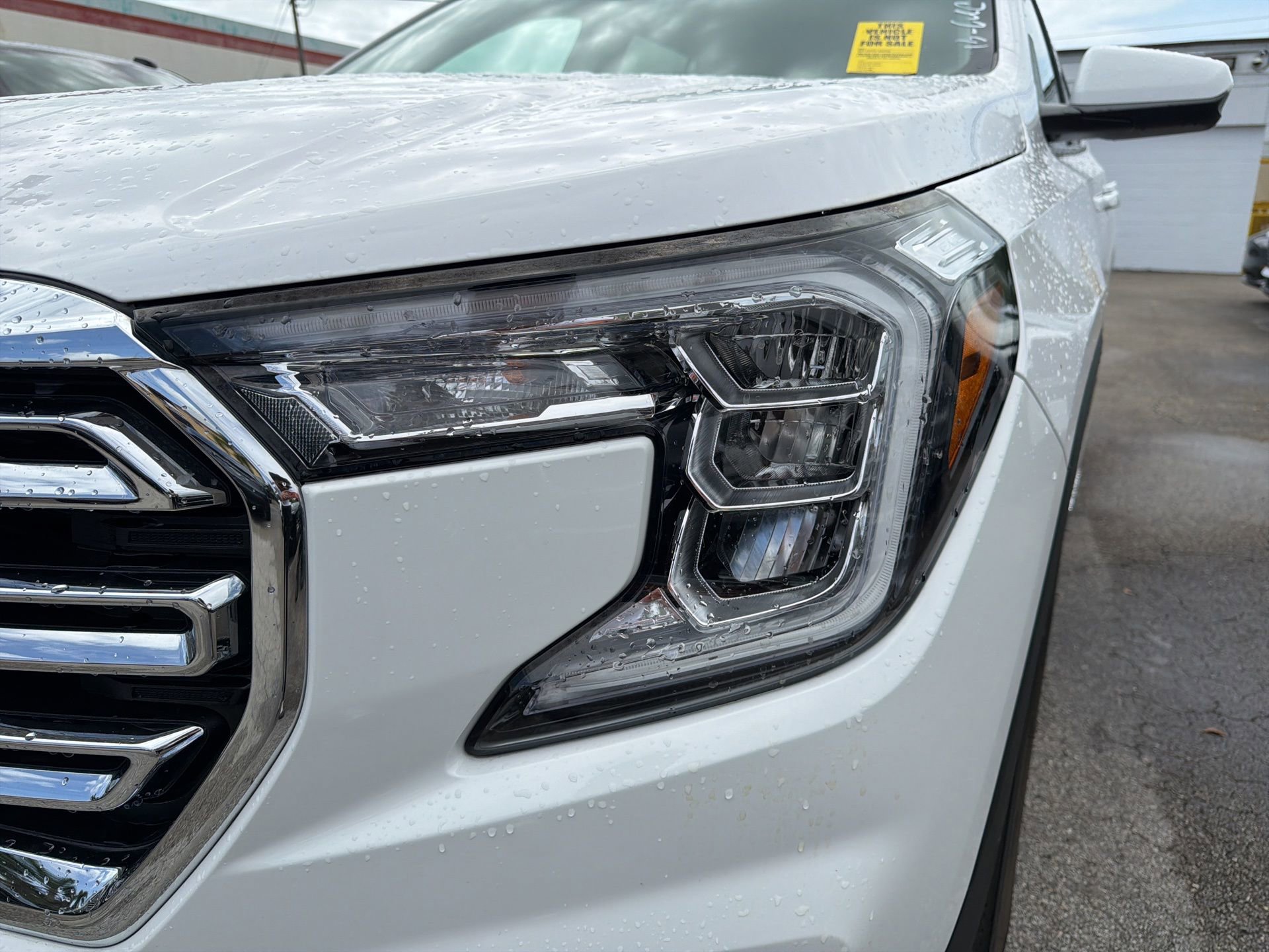 Used 2023 GMC Terrain SLT w/ LPO, Floor Liner Package image 4