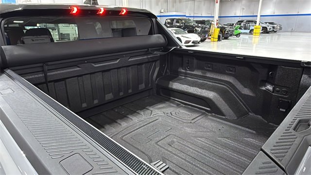 Used 2025 GMC Hummer EV 2X image 7