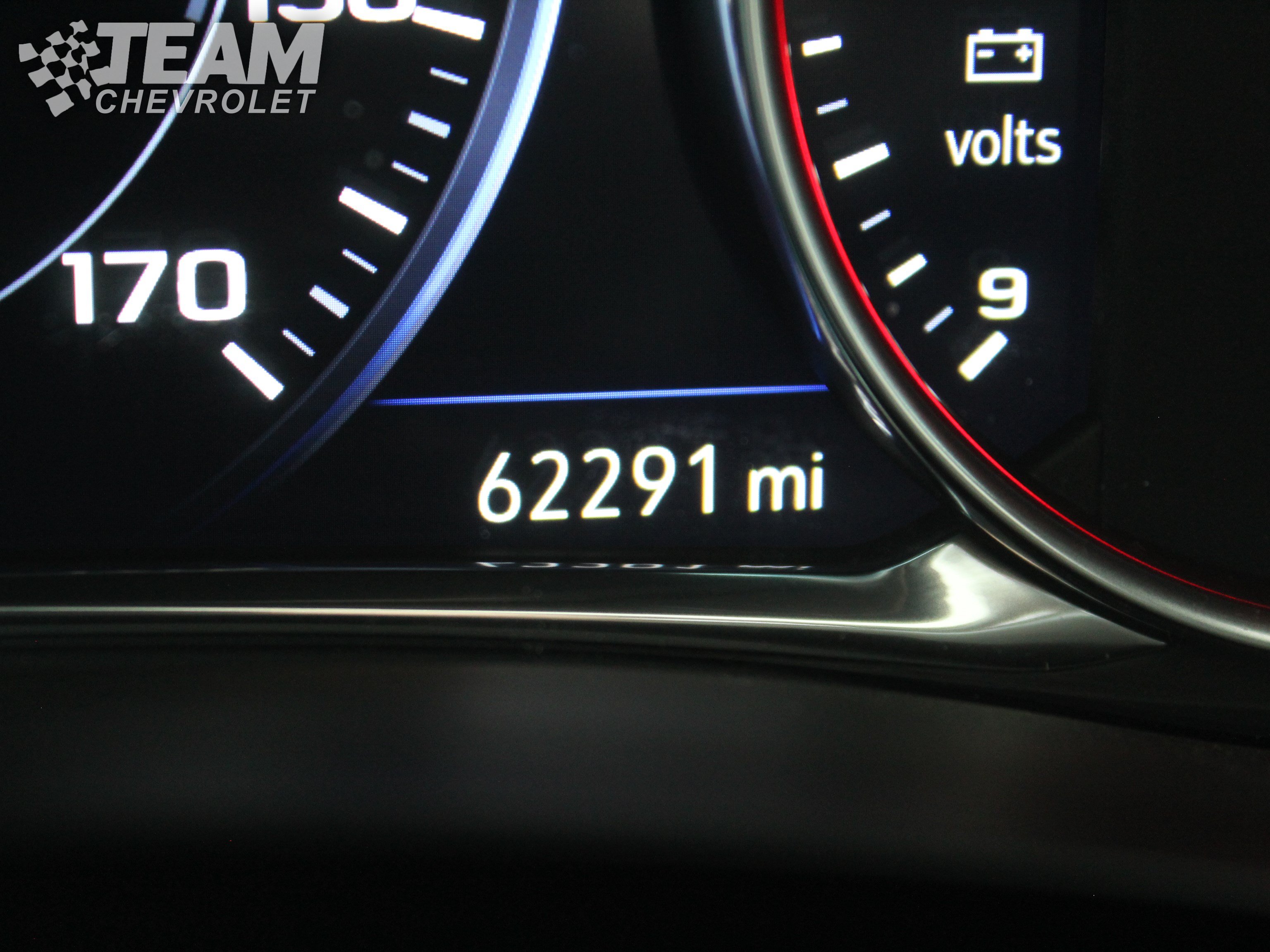 Used 2022 Chevrolet Traverse Premier w/ Redline Edition AWD/4WD image 16