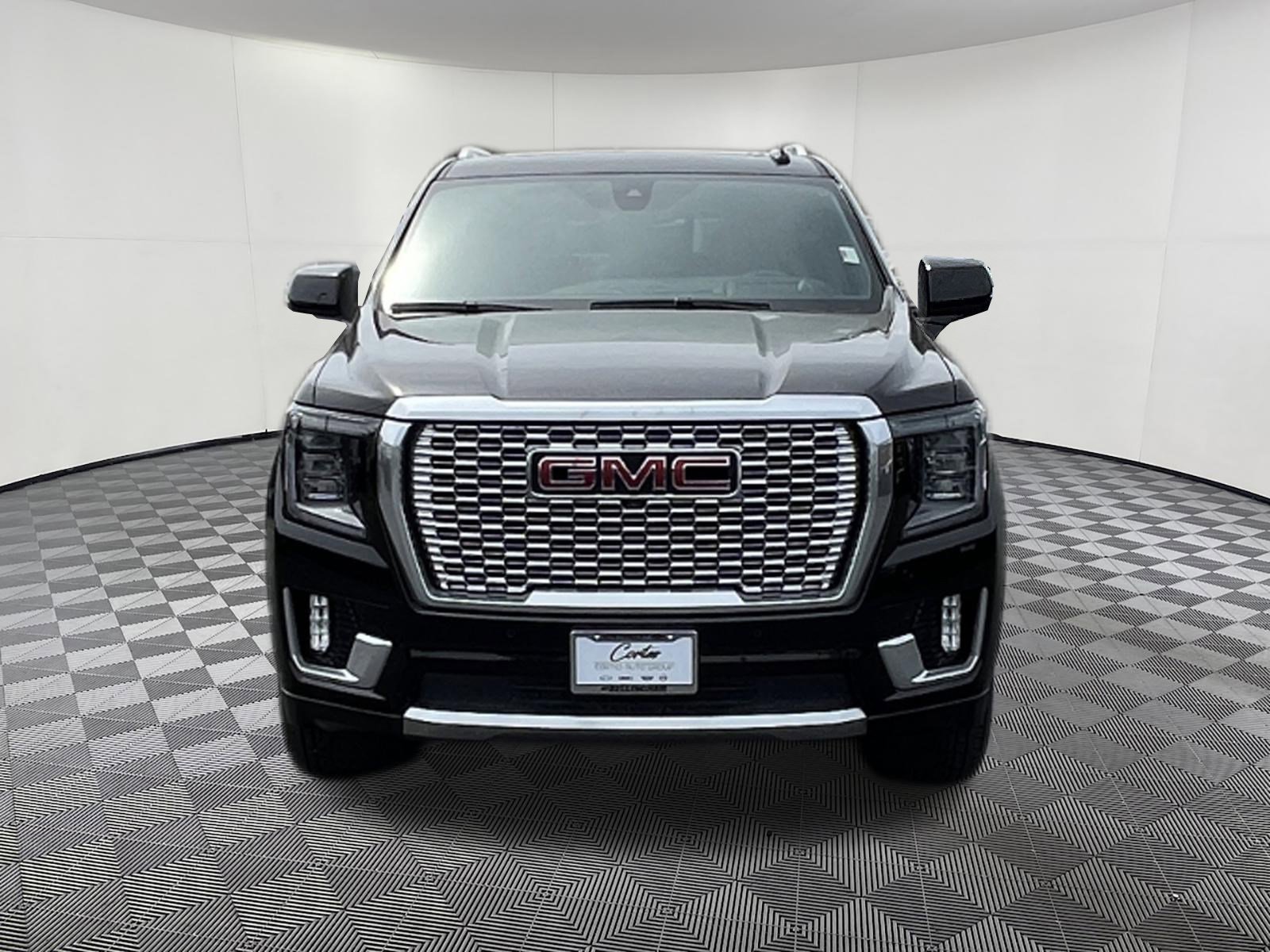 Used 2021 GMC Yukon Denali AWD/4WD image 2