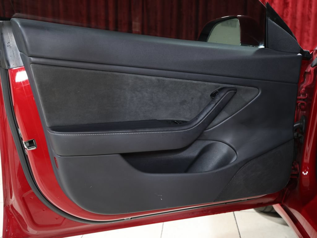 Used 2018 Tesla Model 3 Long Range RWD image 11