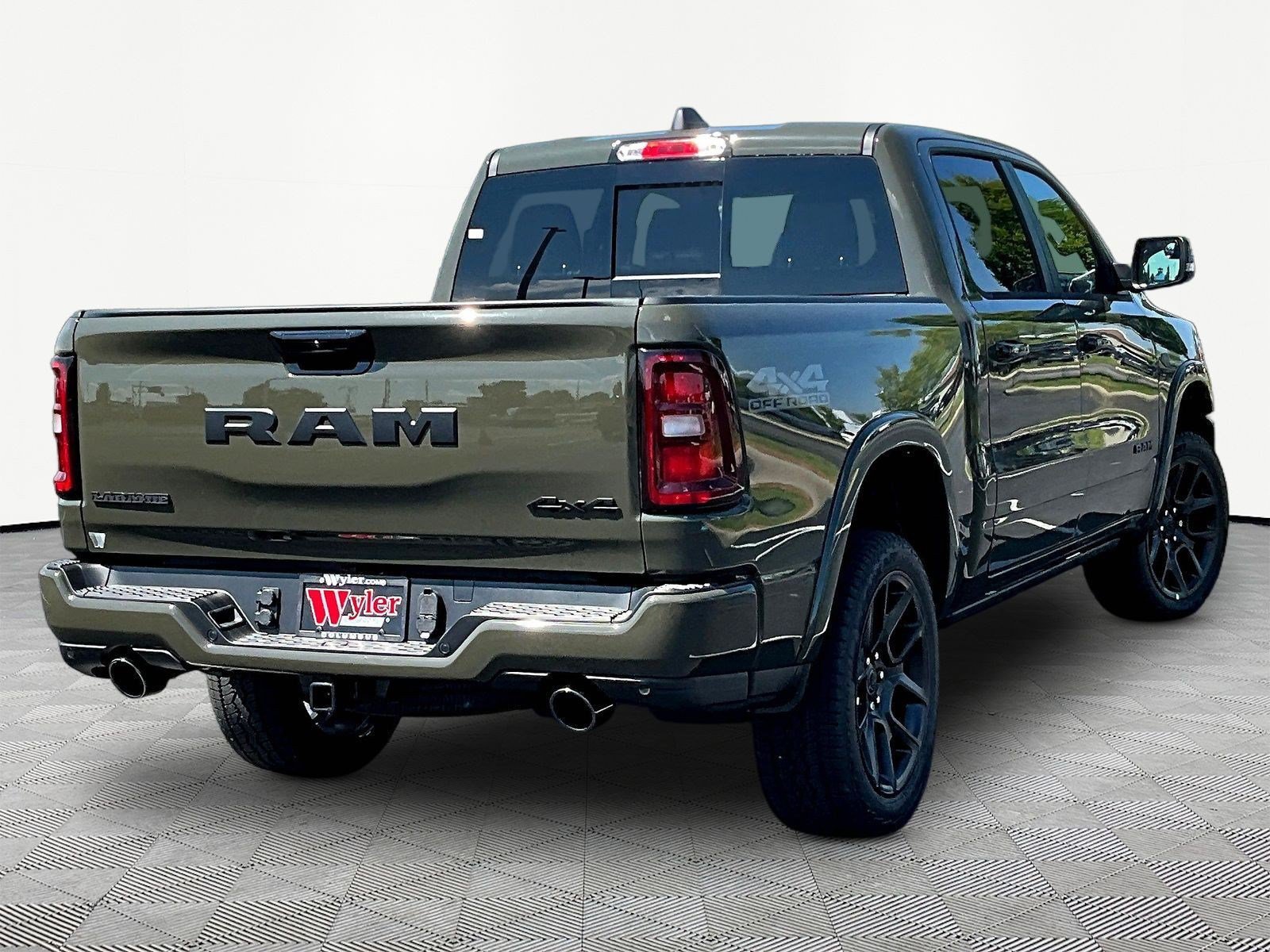 New 2027 RAM 1500 Laramie w/ Night Edition AWD/4WD image 7