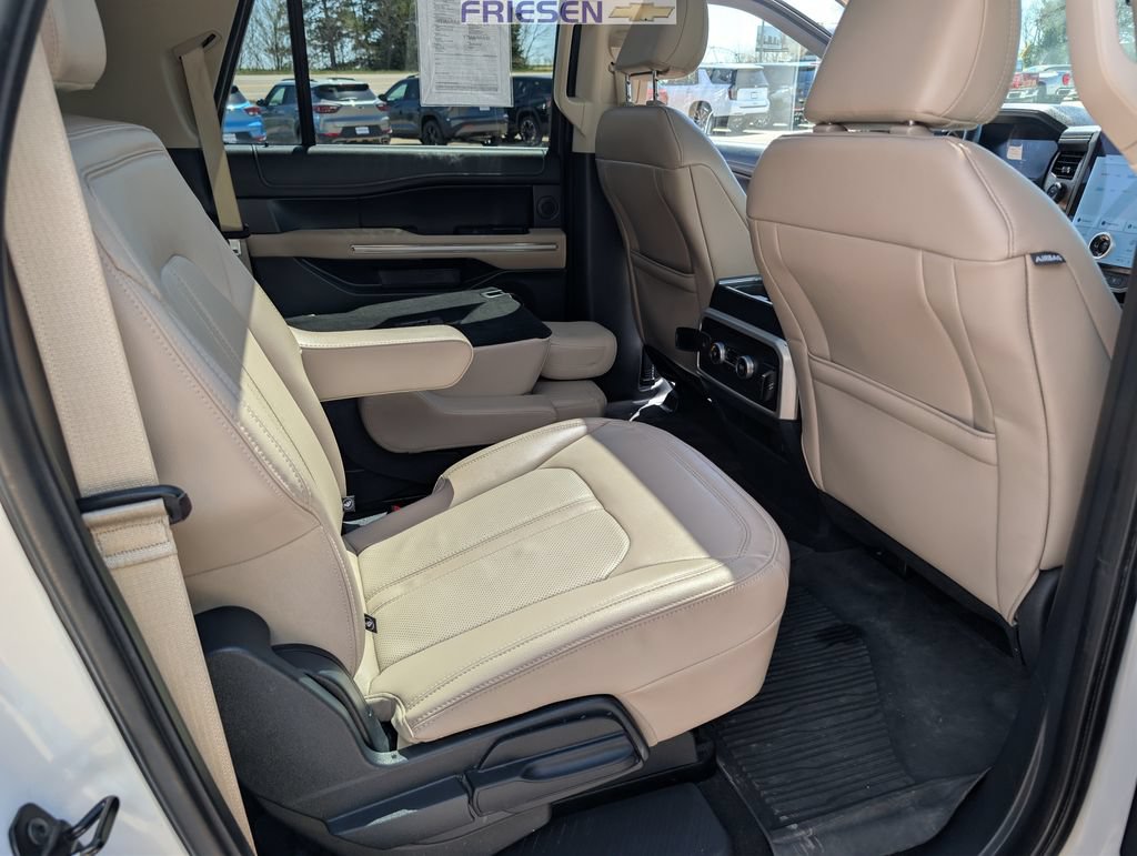 Used 2024 Ford Expedition Max Limited AWD/4WD image 19