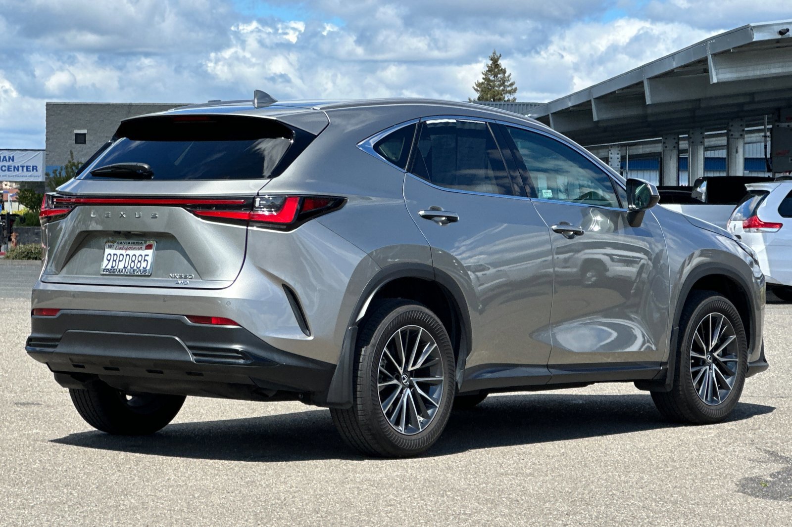 Used 2022 Lexus NX 350 AWD image 4