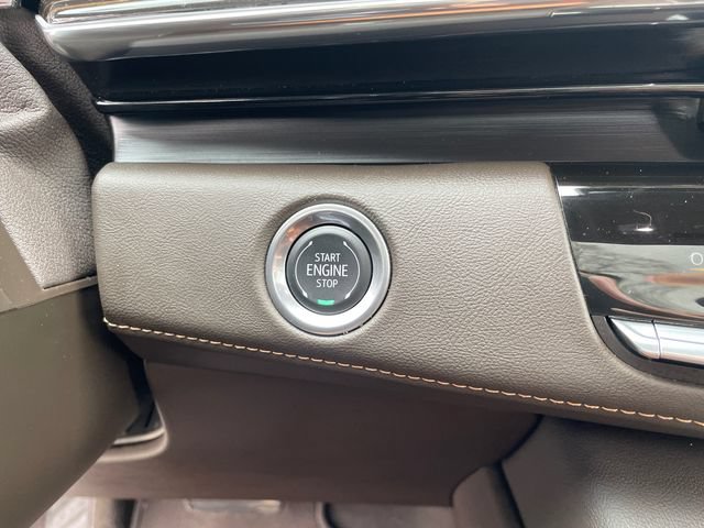 Used 2024 Cadillac Escalade Sport w/ LPO, ONYX Package AWD/4WD image 38
