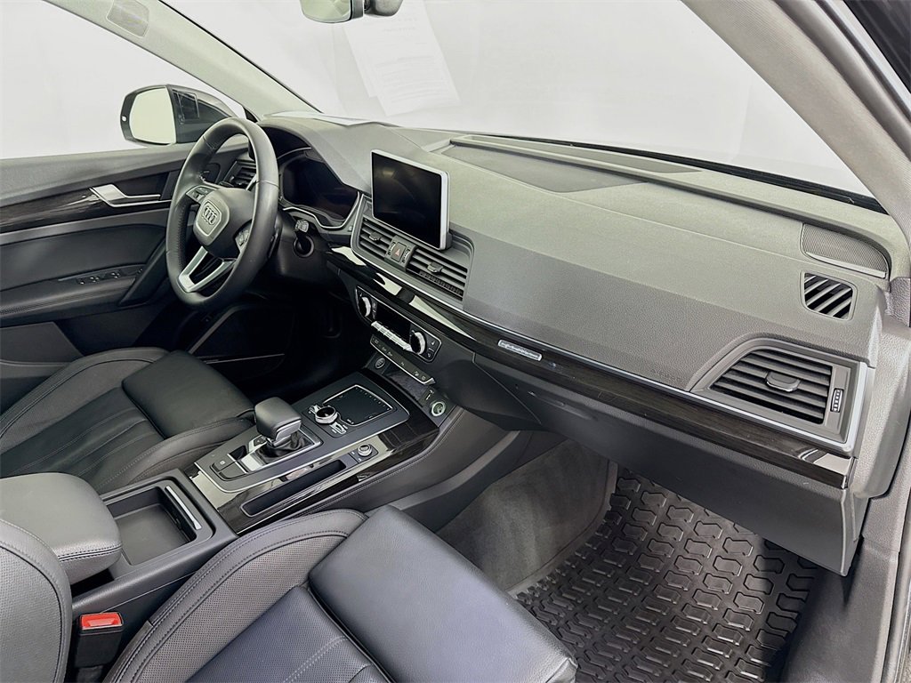 Used 2018 Audi Q5 Prestige w/ Prestige Package image 31