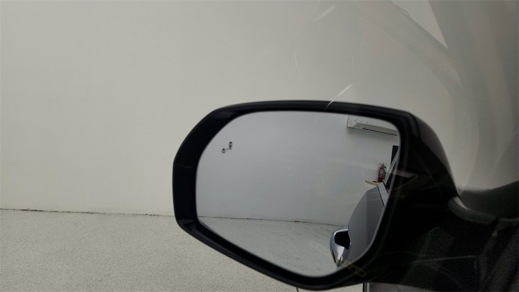 Used 2018 Hyundai Santa Fe Limited image 19