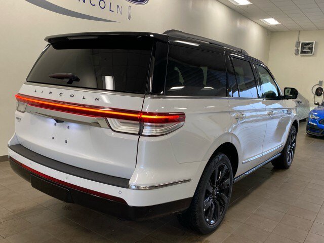 New 2024 Lincoln Navigator Black Label AWD/4WD image 30
