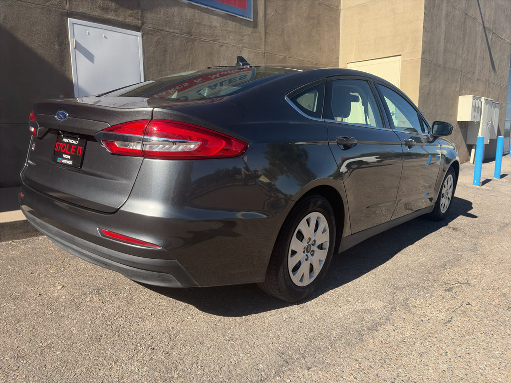 Used 2020 Ford Fusion S FWD image 5