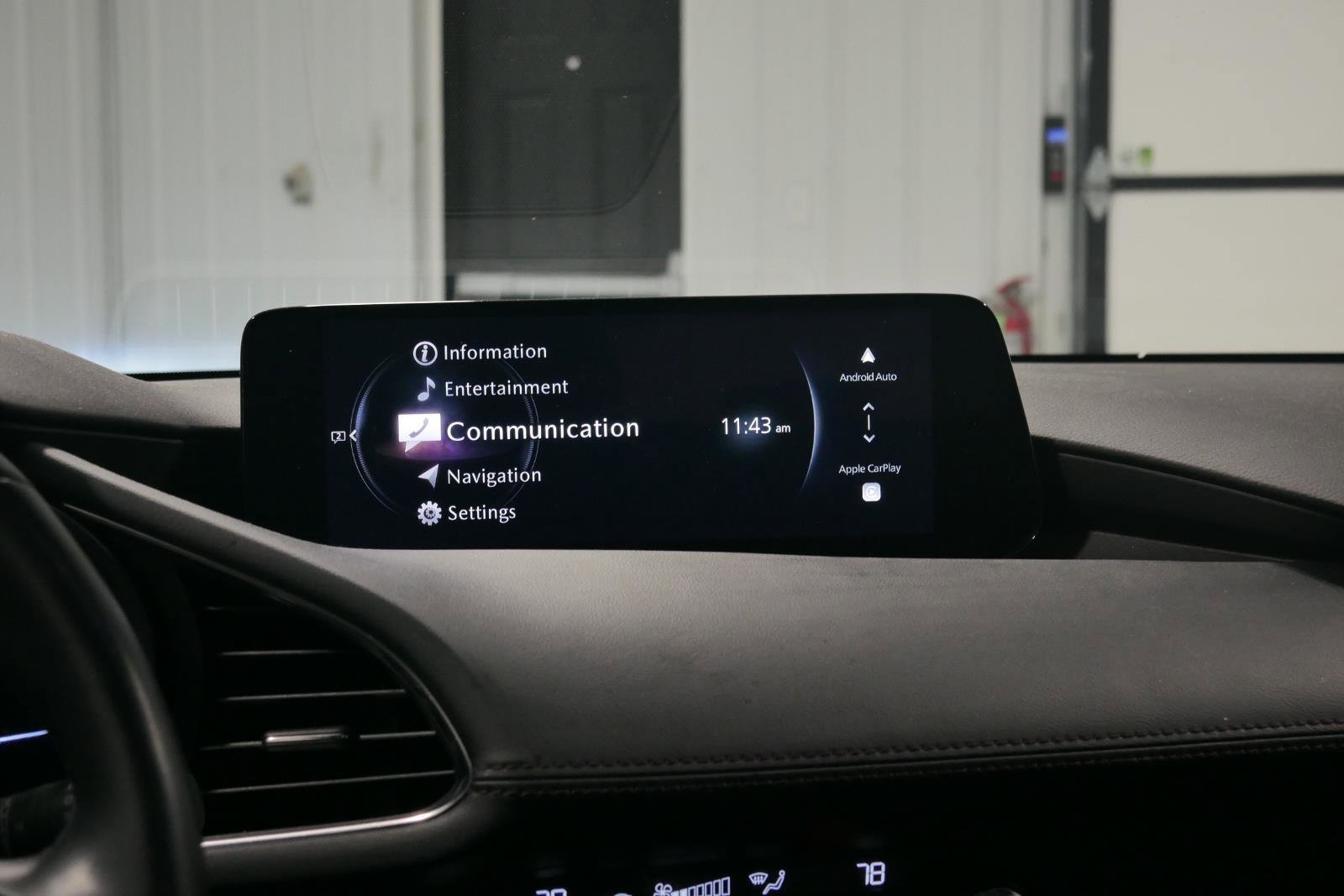 Certified 2025 MAZDA MAZDA3 Hatchback w/Premium Plus Pkg image 21