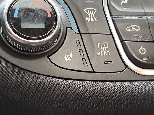 Used 2022 Chevrolet Malibu LT image 16