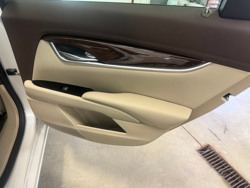 Used 2016 Cadillac XTS Luxury w/ Driver Awareness Package AWD/4WD image 29