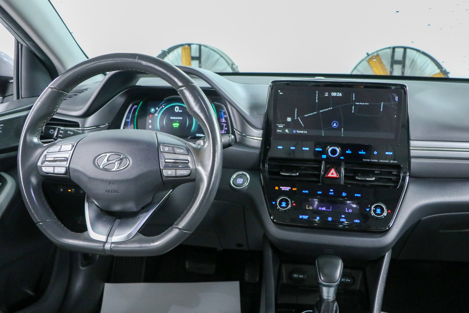 Used 2022 Hyundai Ioniq Limited FWD image 17