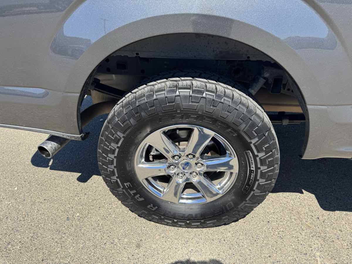 Used 2019 Ford F150 XLT w/ Equipment Group 302A Luxury image 40