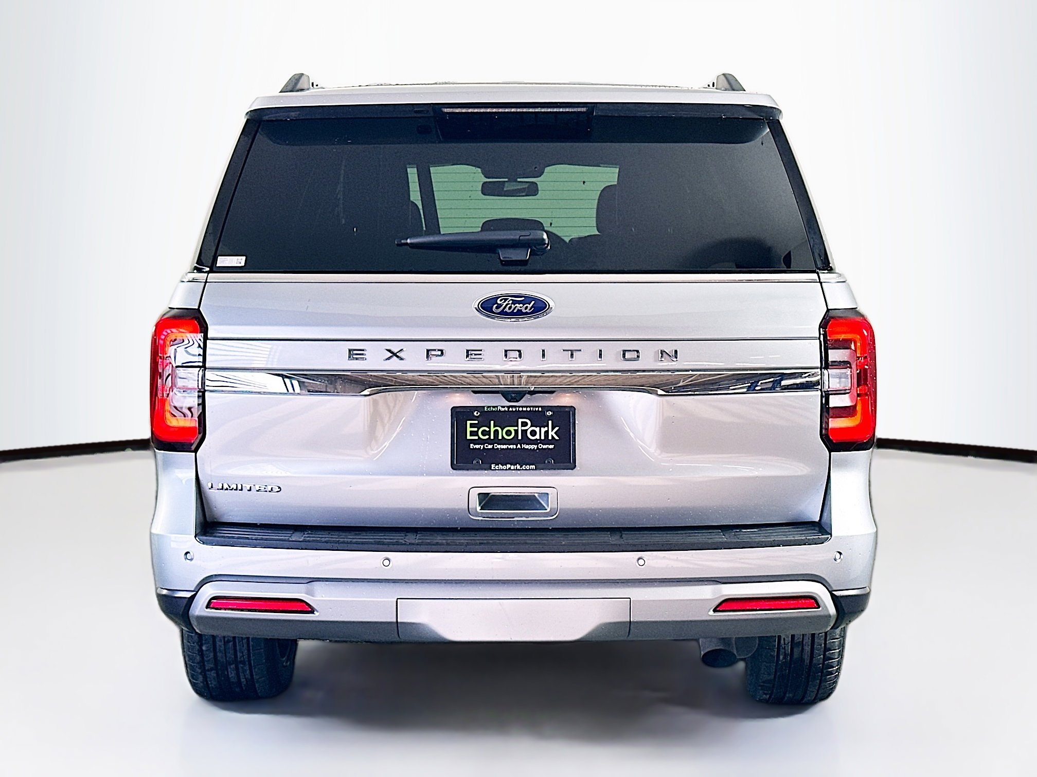 Used 2024 Ford Expedition Limited image 7
