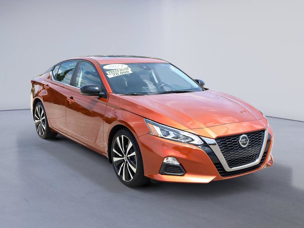 Used 2021 Nissan Altima 2.5 SR w/ SR Premium Package FWD image 8