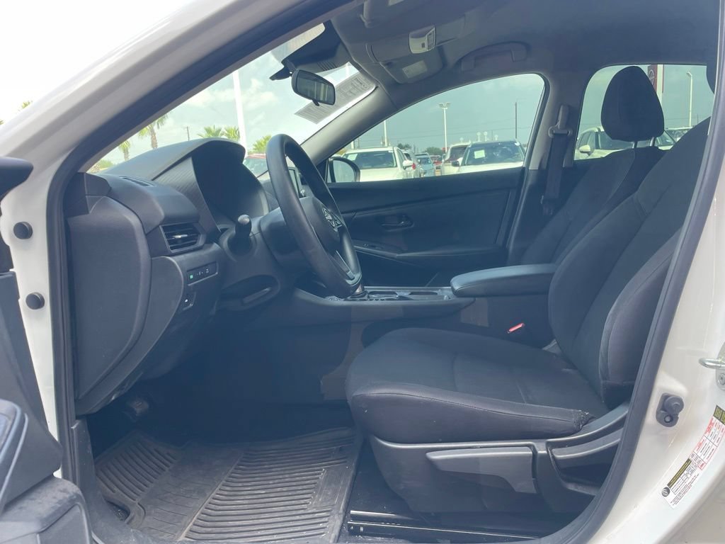 Certified 2024 Nissan Sentra S FWD image 10