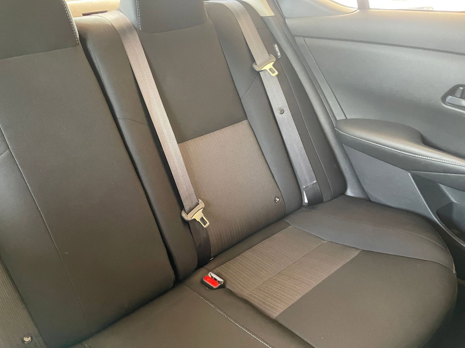 Used 2024 Nissan Sentra SV image 35