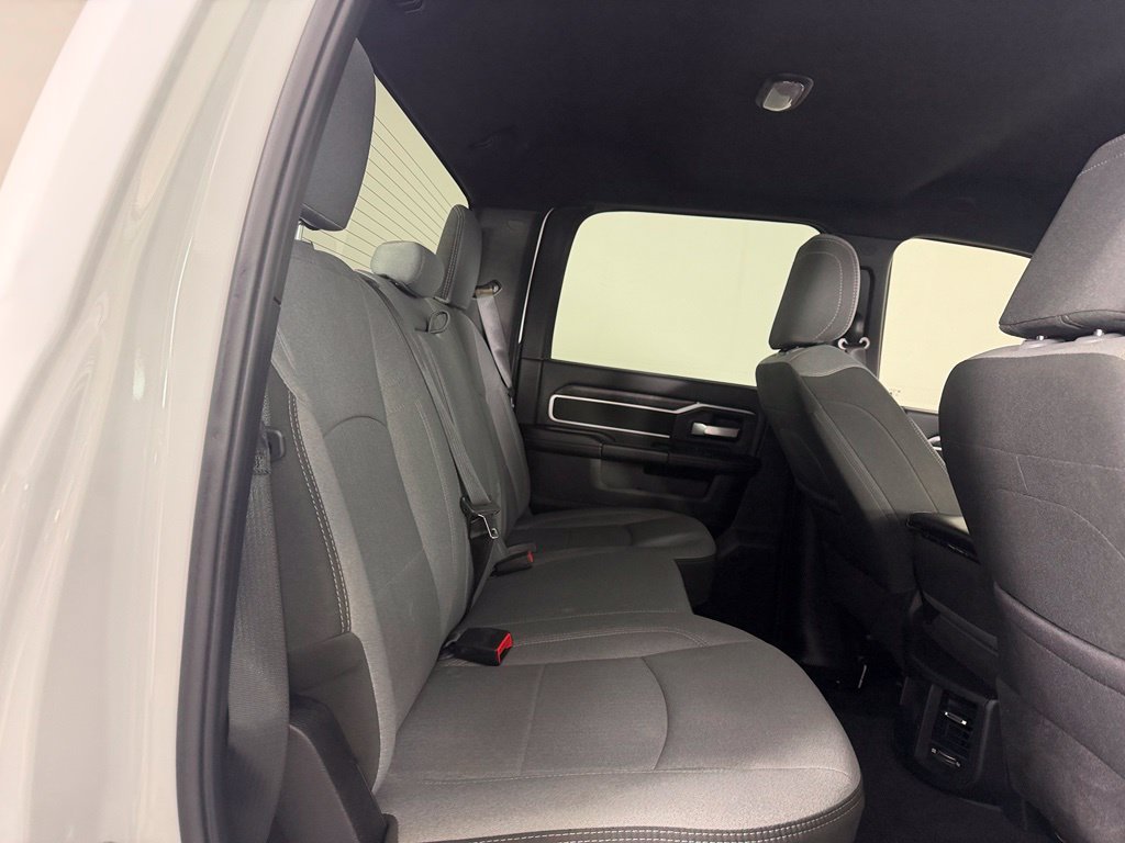 Used 2024 RAM 2500 Big Horn AWD/4WD image 21