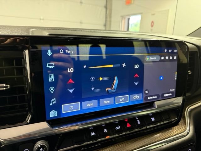 Used 2025 Chevrolet Silverado 1500 LT w/ Convenience Package II AWD/4WD image 17