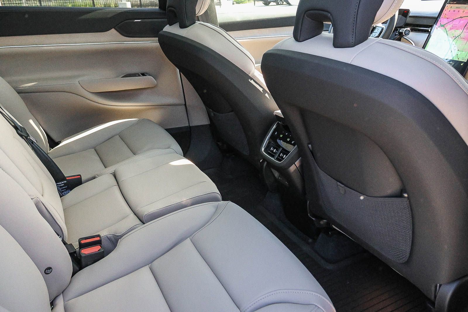 New 2026 Volvo EX90 Plus RWD image 20