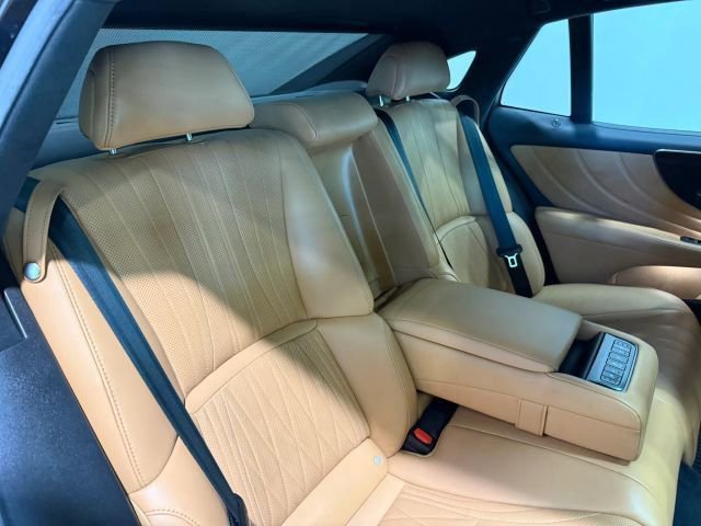 Used 2021 Lexus LS 500 w/ Interior Upgrade Package RWD image 34