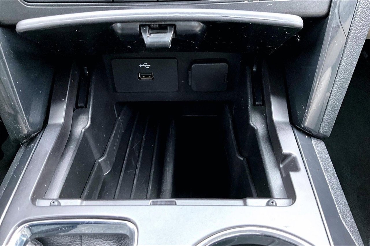 Used 2019 Ford Explorer FWD image 16
