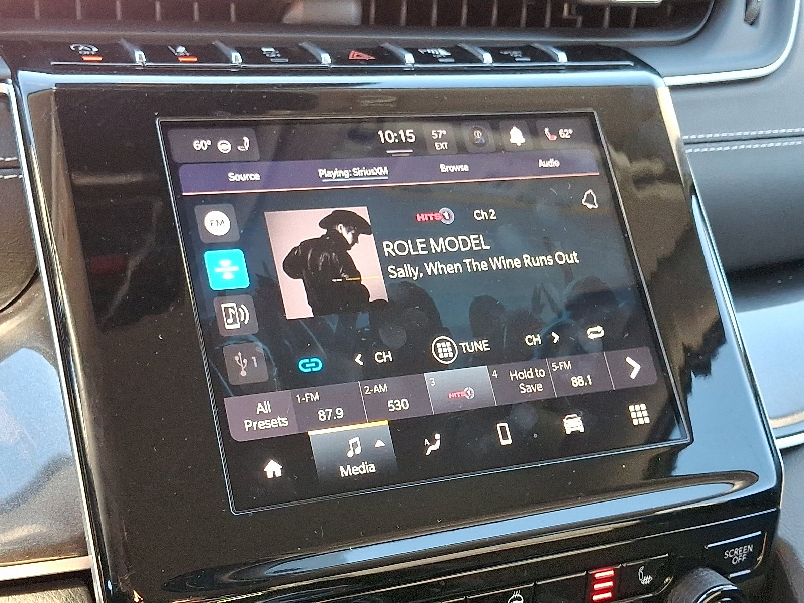 Used 2021 Jeep Grand Cherokee L Laredo w/ Luxury Tech Group I image 28