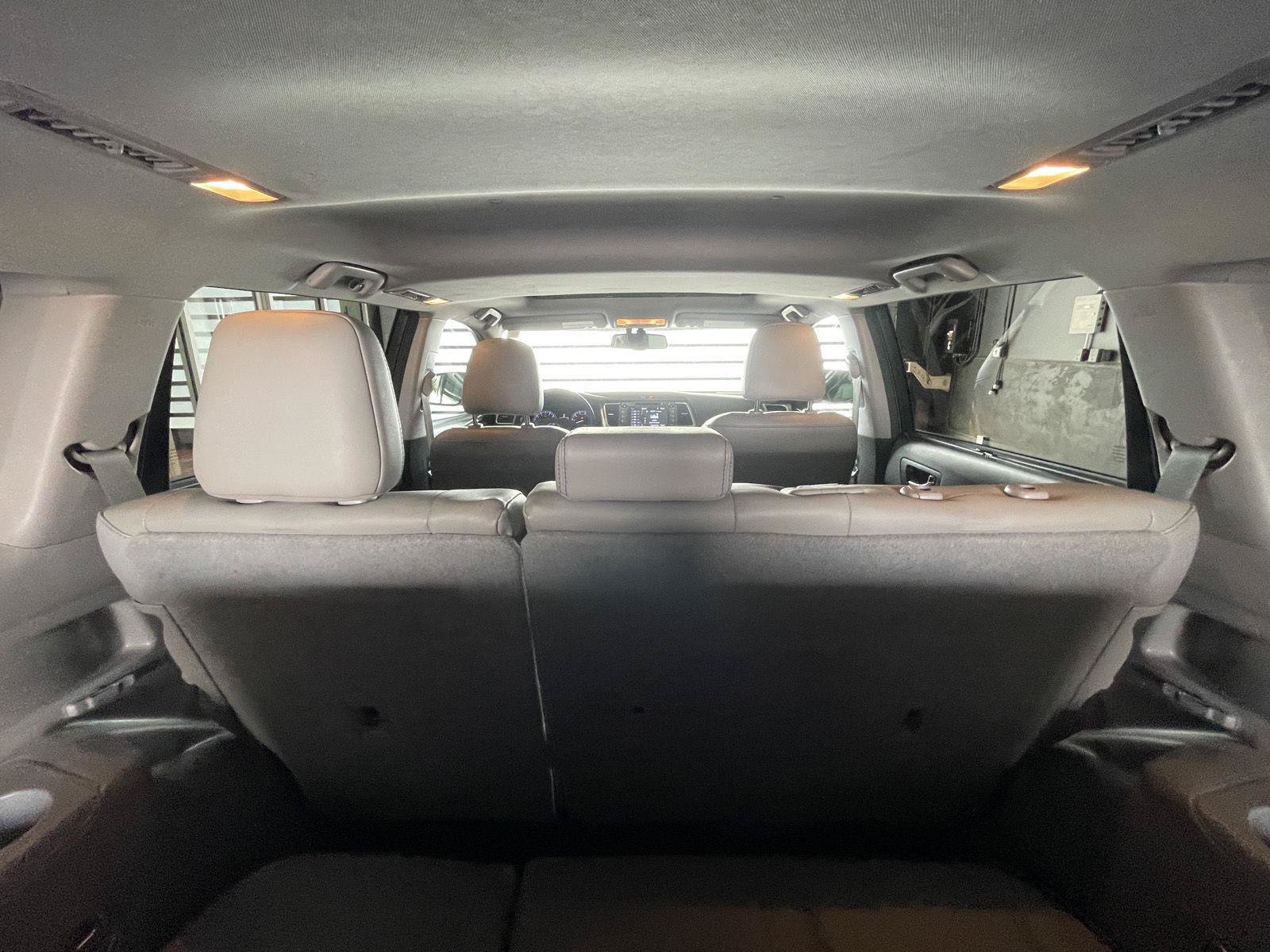Used 2016 Toyota Highlander XLE AWD/4WD image 10