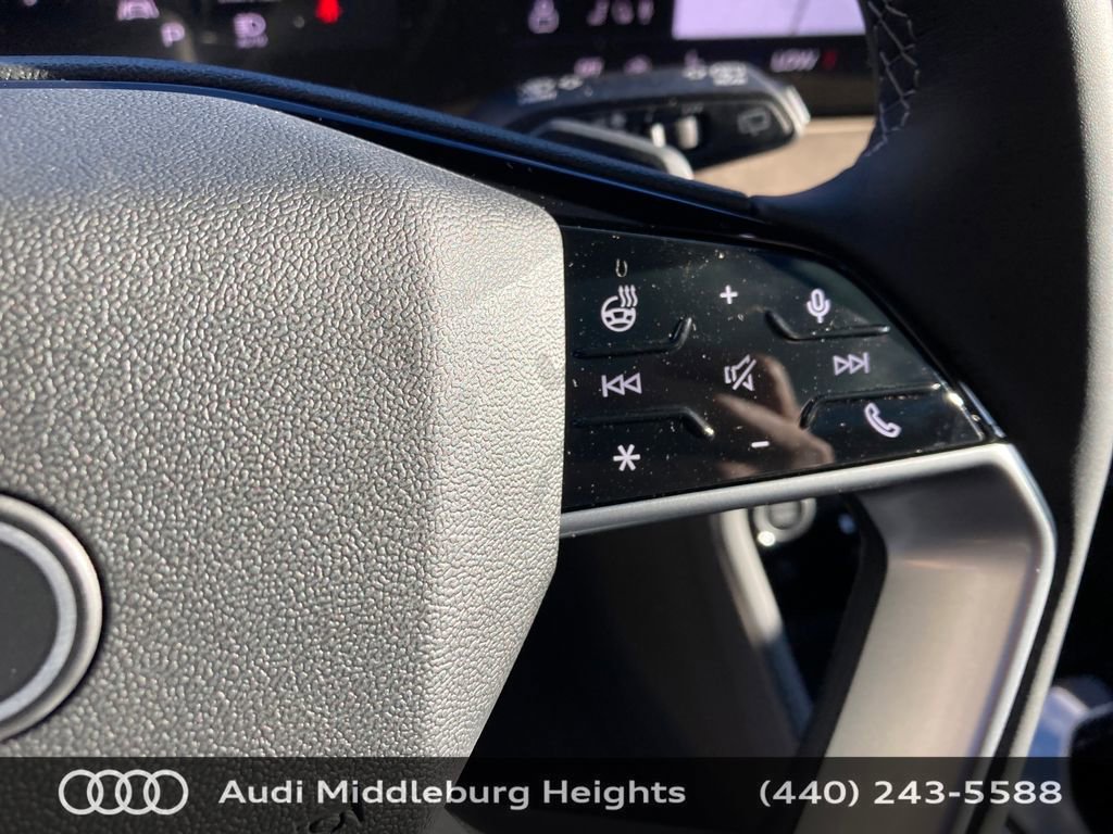 Certified 2025 Audi Q5 Premium w/ Convenience Package image 45