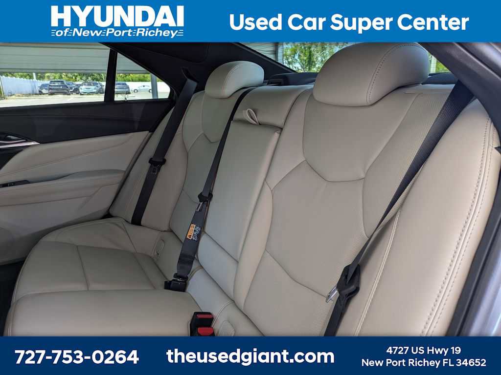 Used 2025 Cadillac CT4 Premium Luxury RWD image 13