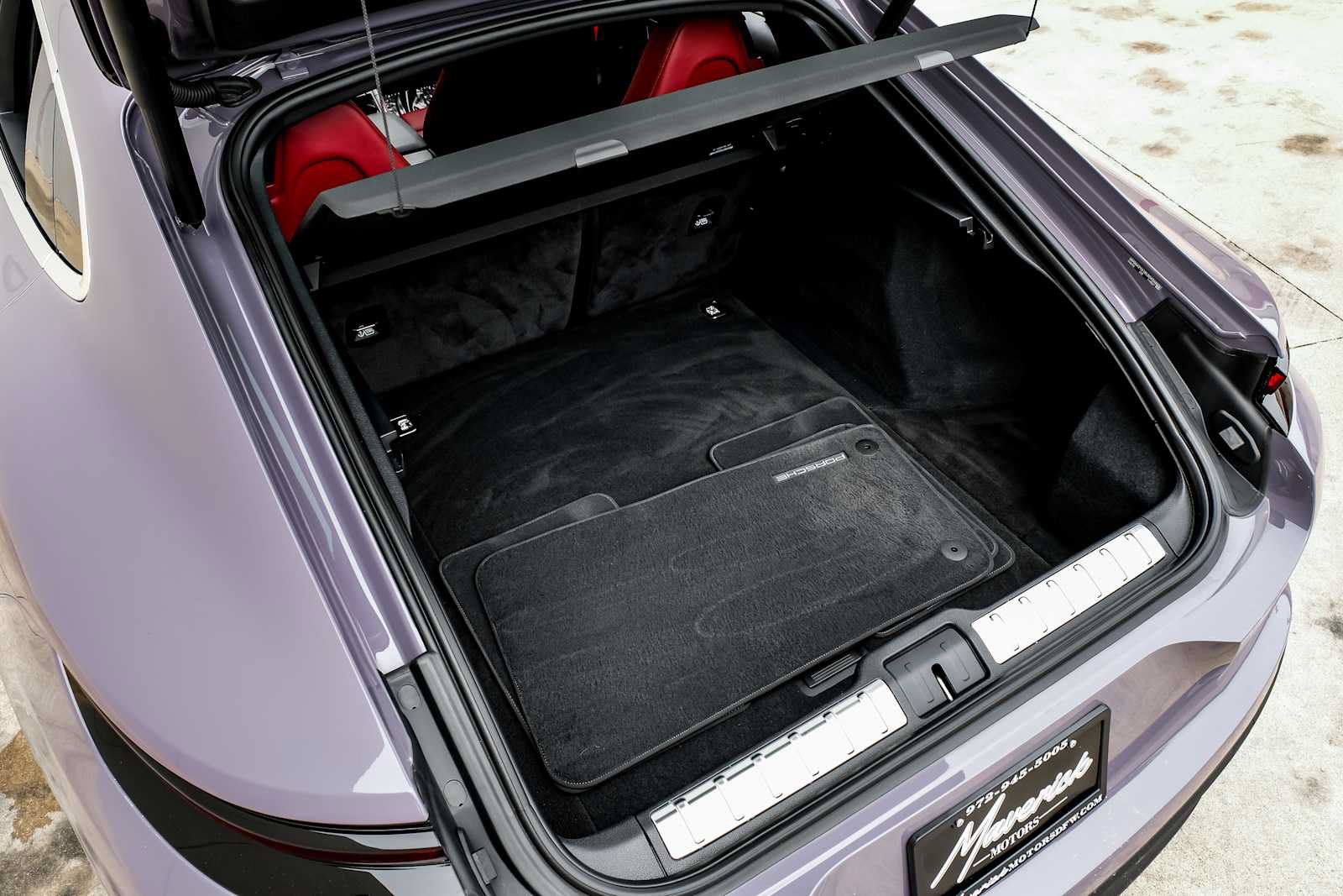 Used 2024 Porsche Panamera RWD image 52