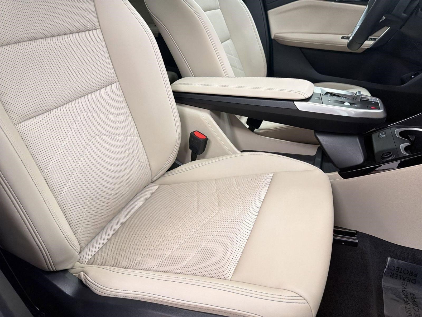 Certified 2025 BMW X1 xDrive28i w/ Technology Package image 28